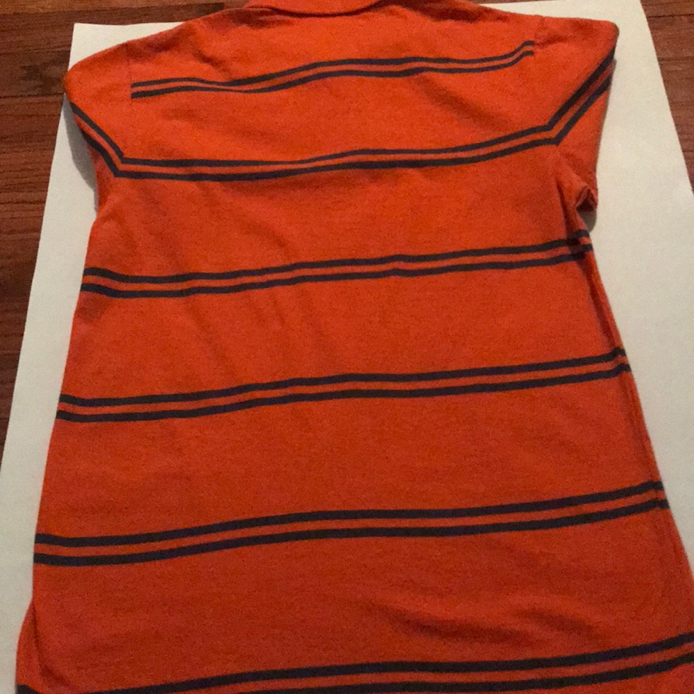 Old navy polo shirt size small - Picture 3 of 3